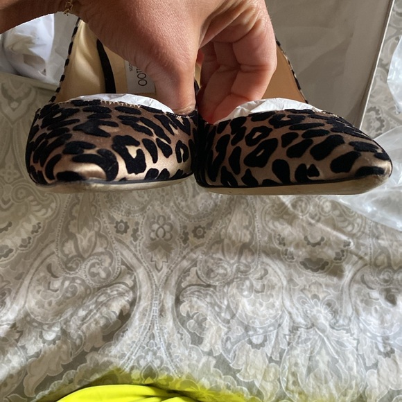 Jimmy Choo Romy 85 Satin Leopard Shoe - Picture 5 of 11
